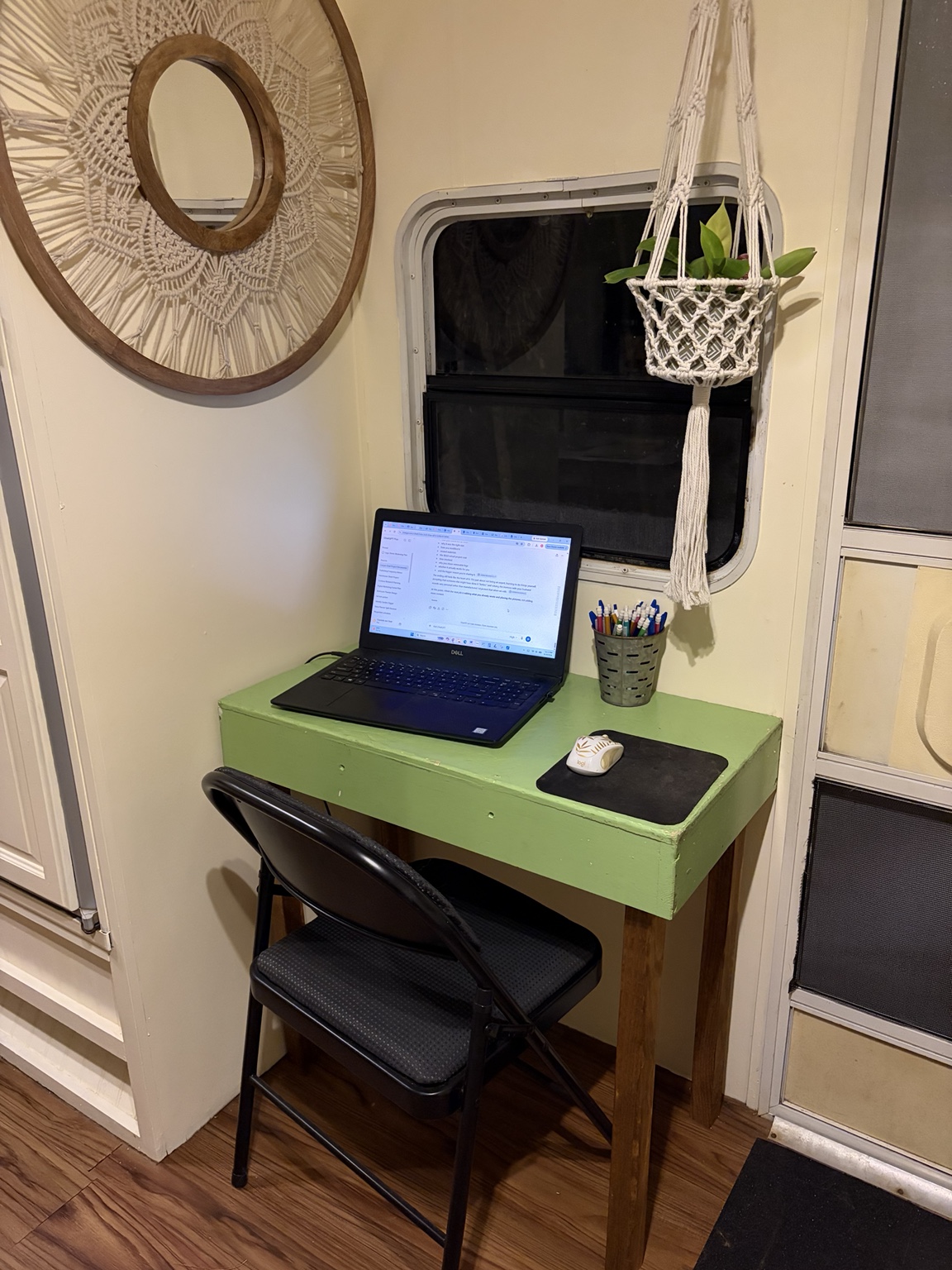 How I Built a Custom Camper Desk for $8.63